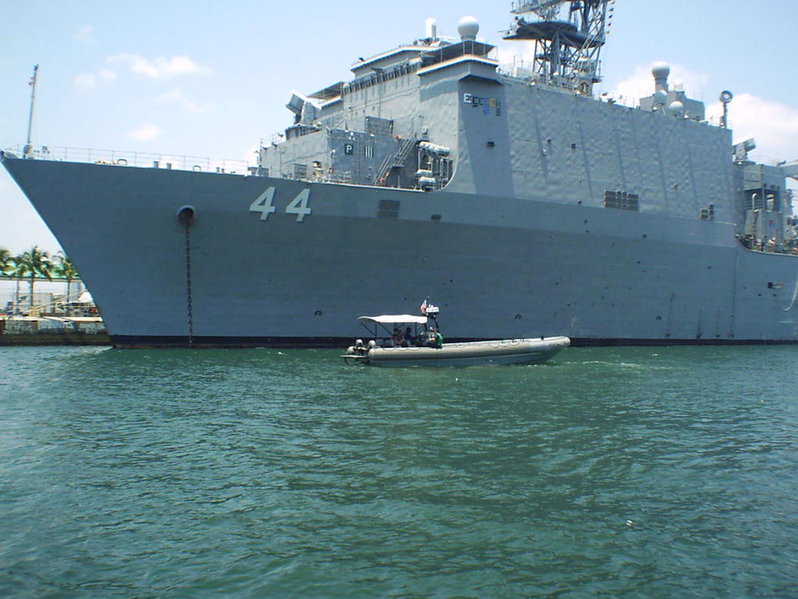 5-4-2007 fleet week 011.jpg
