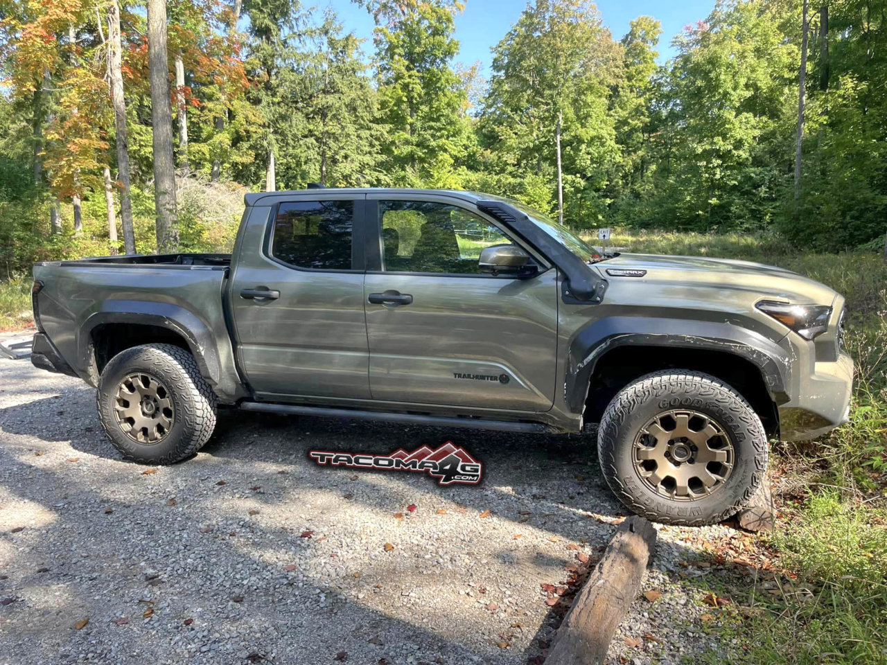 5 foot Short Bed 2024 Toyota Tacoma Trail hunter Bronze Oxide 1.jpg