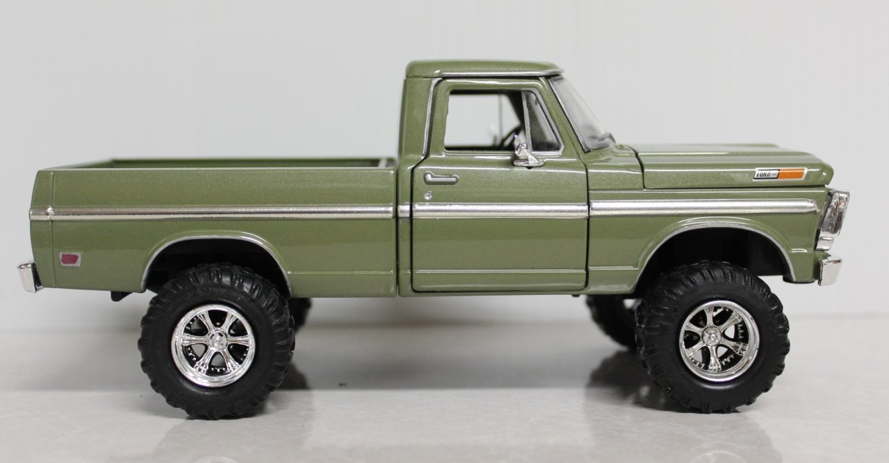 512023 hot wheels 084.jpg