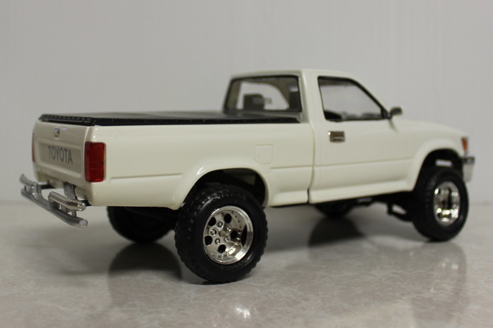 5323 hot wheels 022.jpg