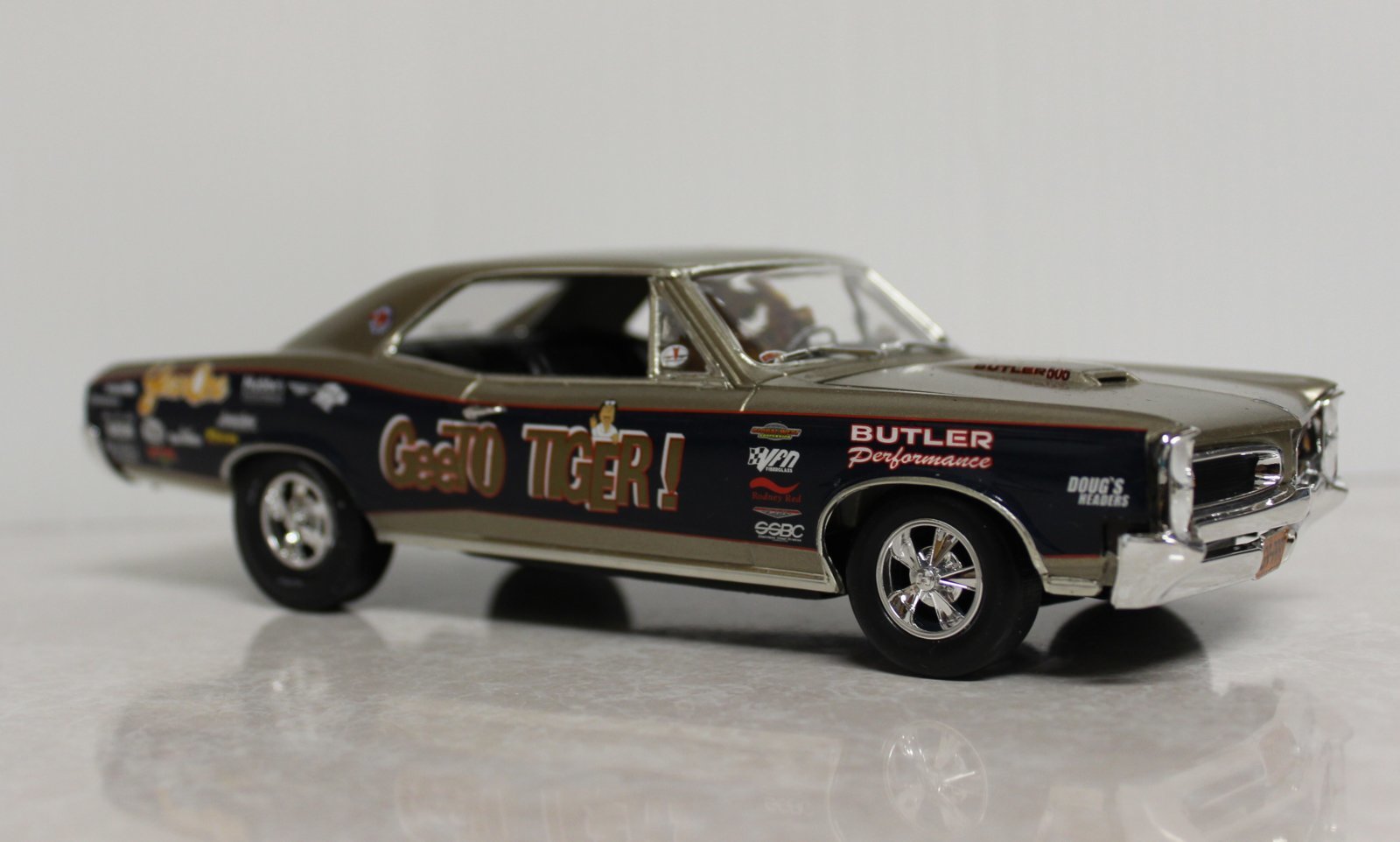 5323 hot wheels 046.jpg