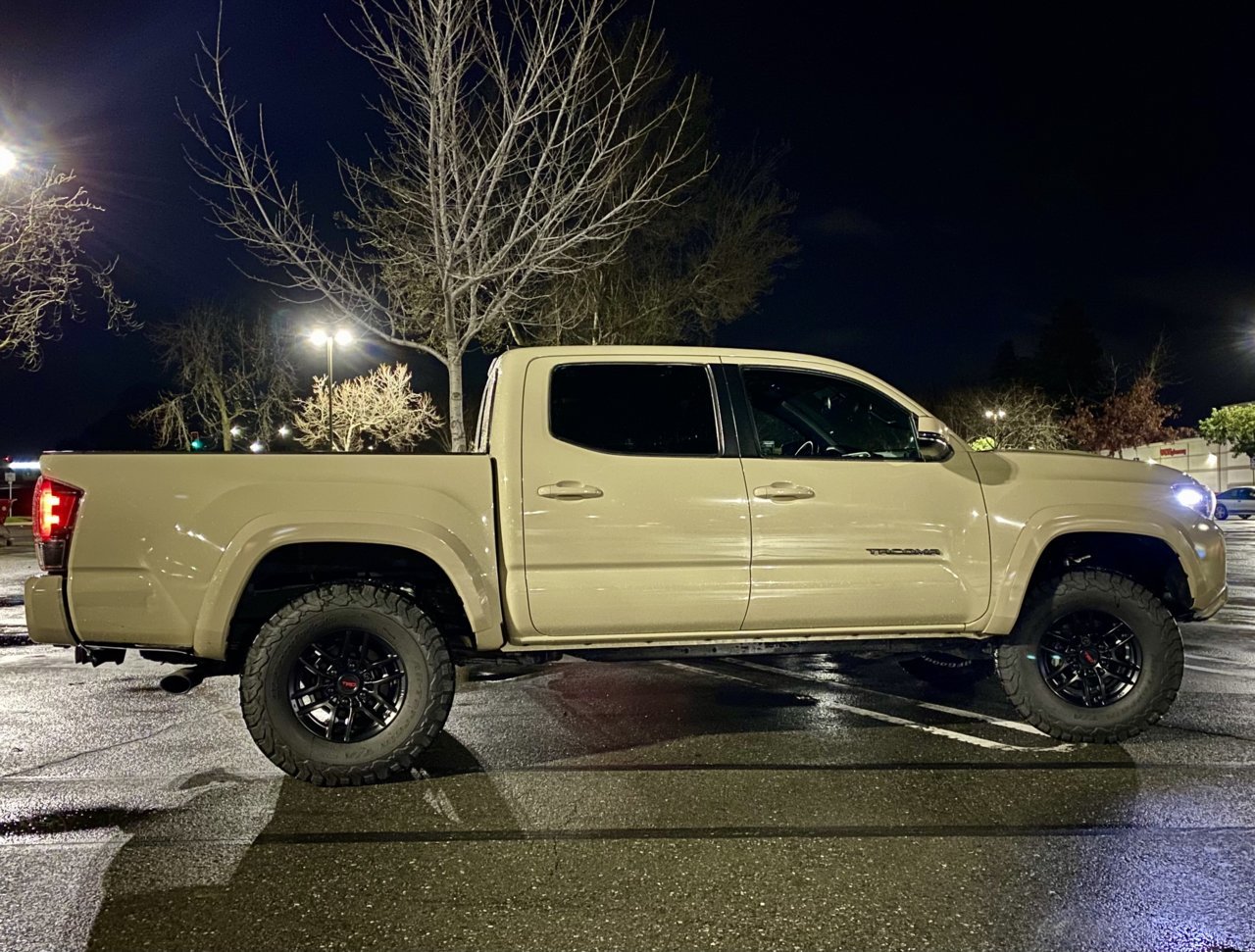 53D48E76-2664-4E75-AE8E-207BC8A96C3B.jpg