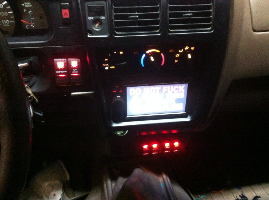 584BCB4D-C6ED-42ED-8662-D82F46668FEA-207_012e7e025e9ff7bcd30ae46b42e1dae687bf9aa0.jpg