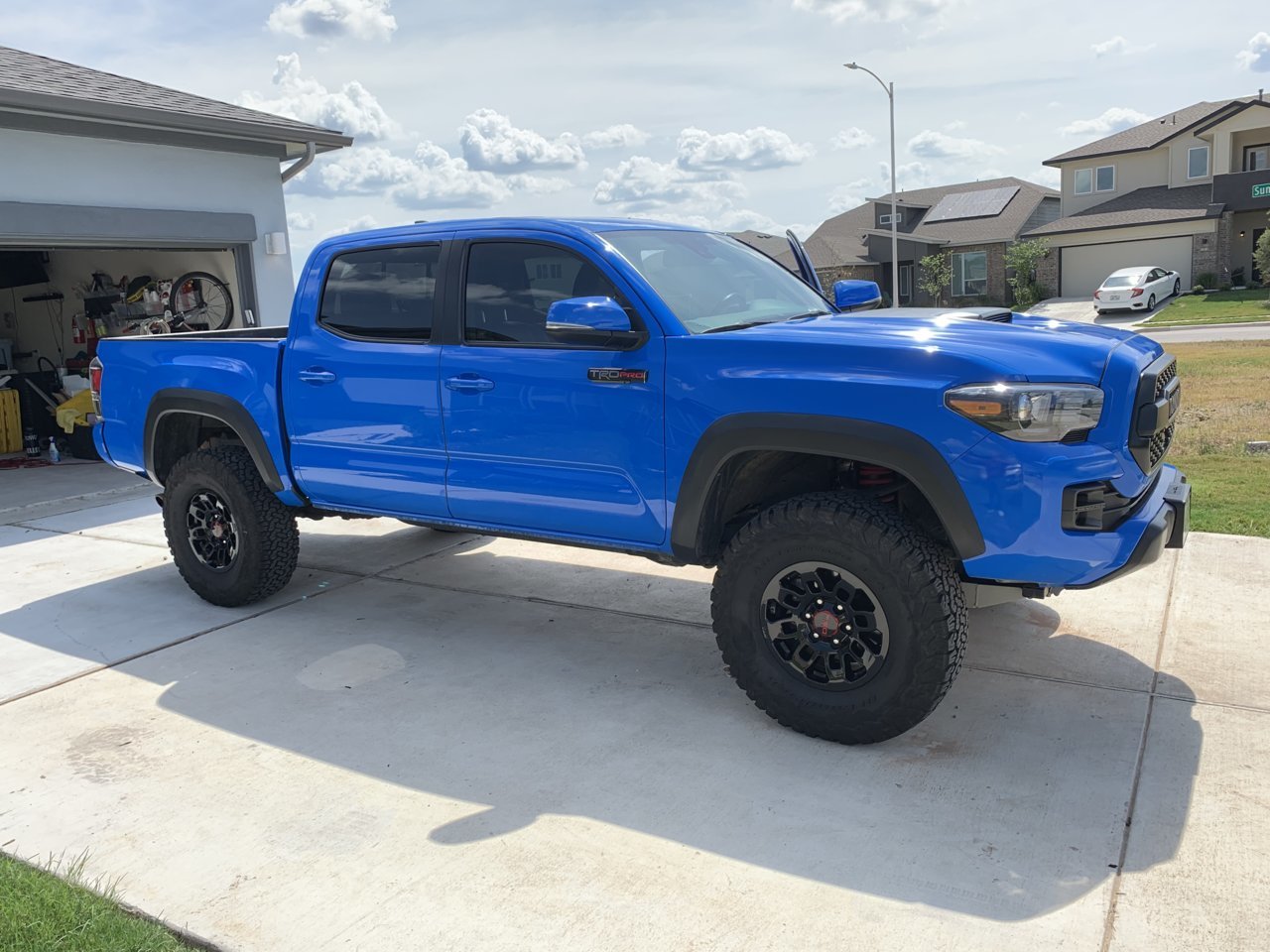 Toyota Tacoma Crew Cab