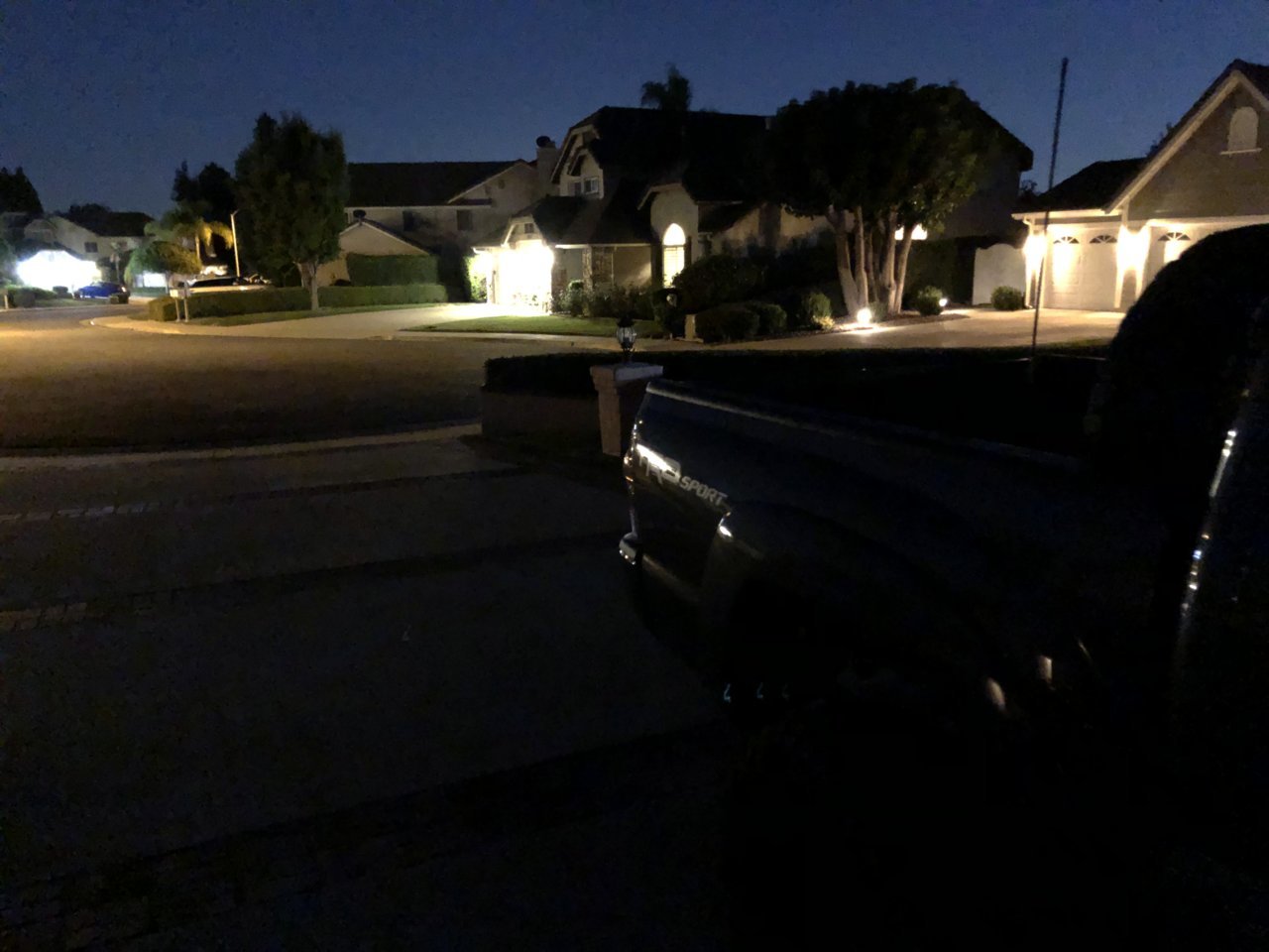5A1AF790-5A5D-49DF-94F9-0AC43C6E5F7B.jpg