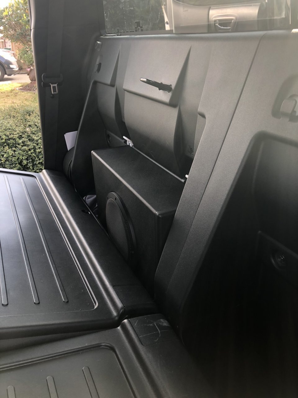 2019 tacoma best sale subwoofer box