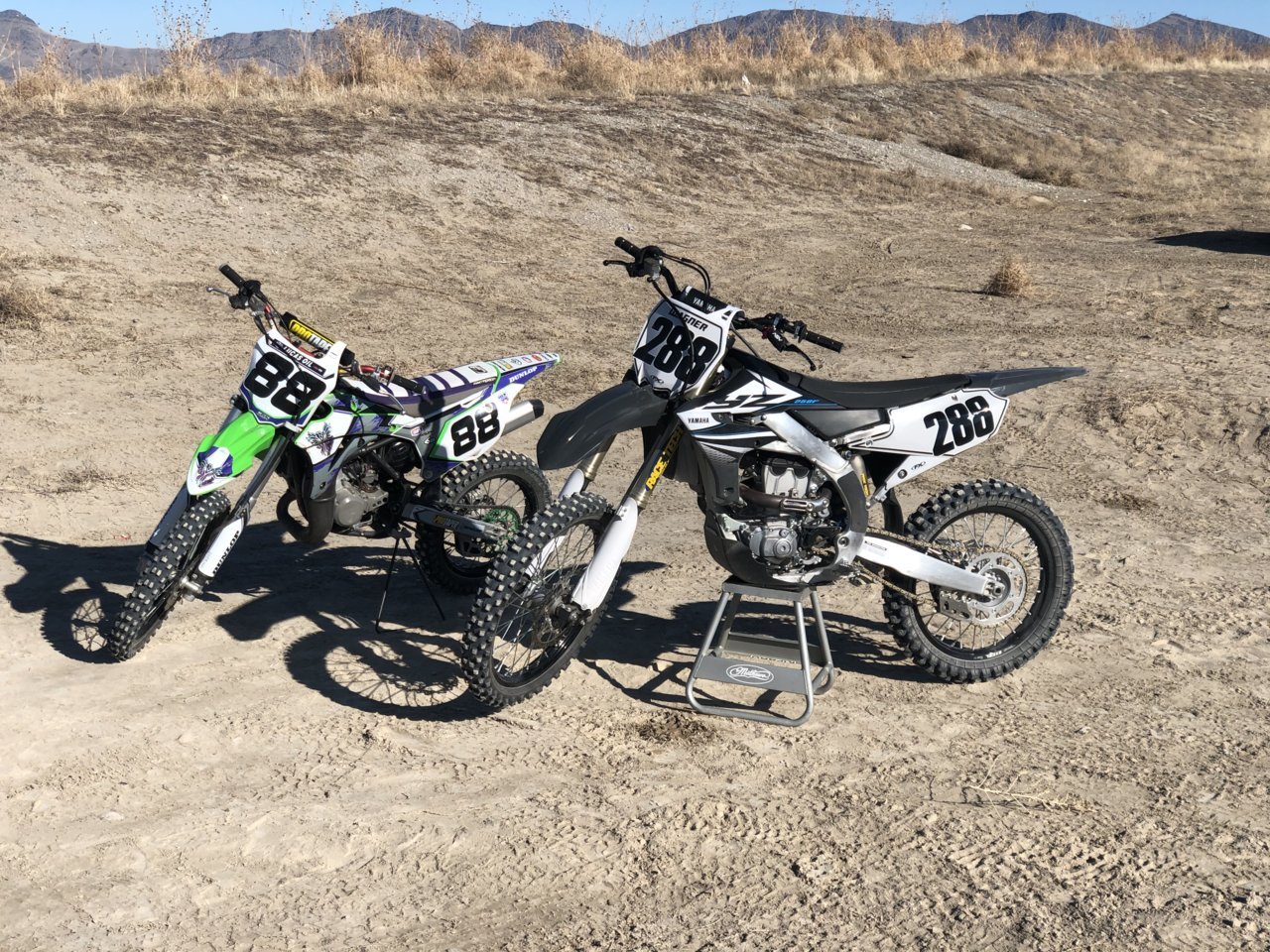 5B471061-ED5F-4AFE-82B7-88AE8CB147F4.jpg