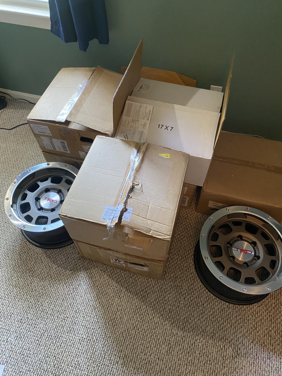 5EABE390-00B9-49BA-80F3-32356D53C1E9.jpg