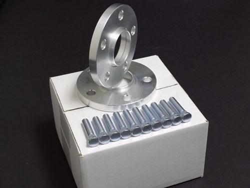 5lug_Spacers_A_2c9e5cd8d15458fea806056399c9ed4c38df8886.jpg