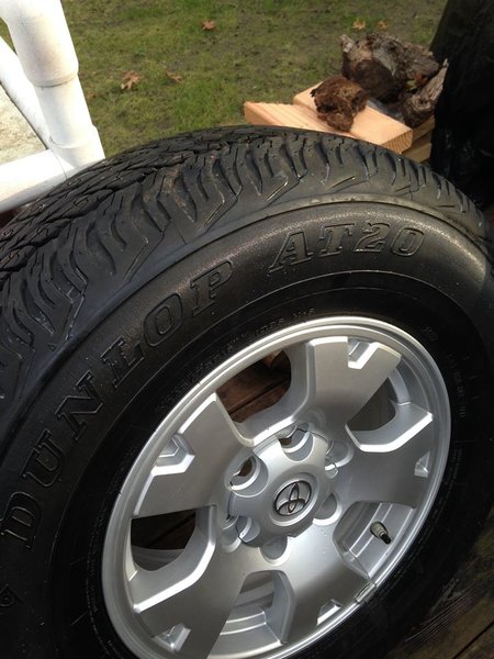 600693_563187473839658_6001692653448533555_n my tires.jpg