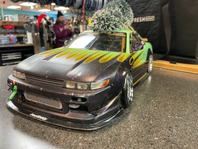 60E75113-4095-4DE7-9E33-2609E3C2FE35.jpg