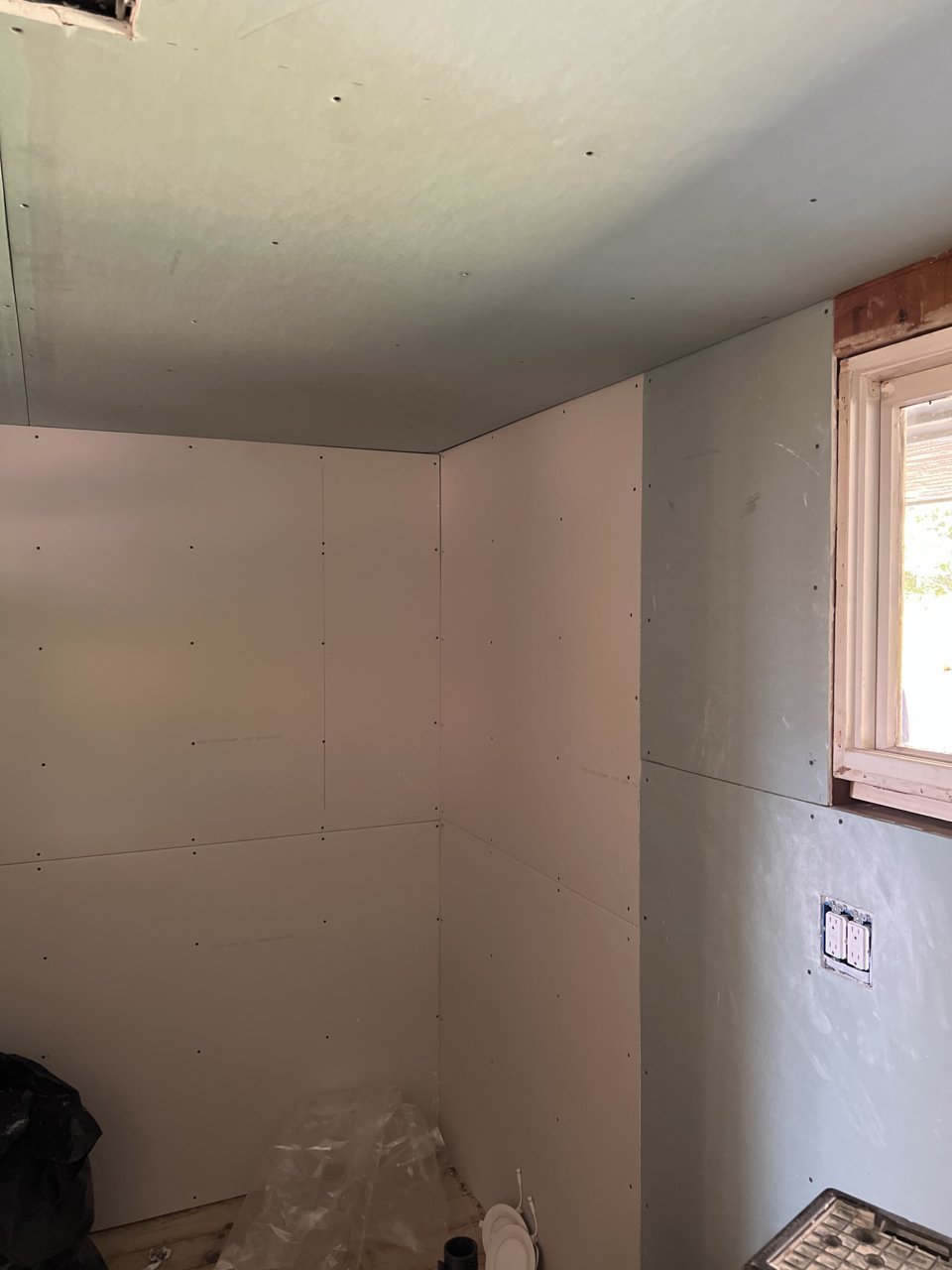 627B69D2-8D5C-43CD-9761-DE3A36ABBD72.jpg