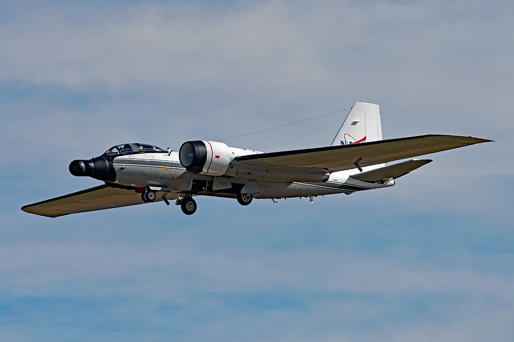 63-13503-WB-57F-NASA-926-N926NA-2.jpg