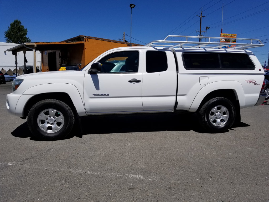 Toyota fan since 92 looking for 1st Toyota truck; now on 2nd truck ...