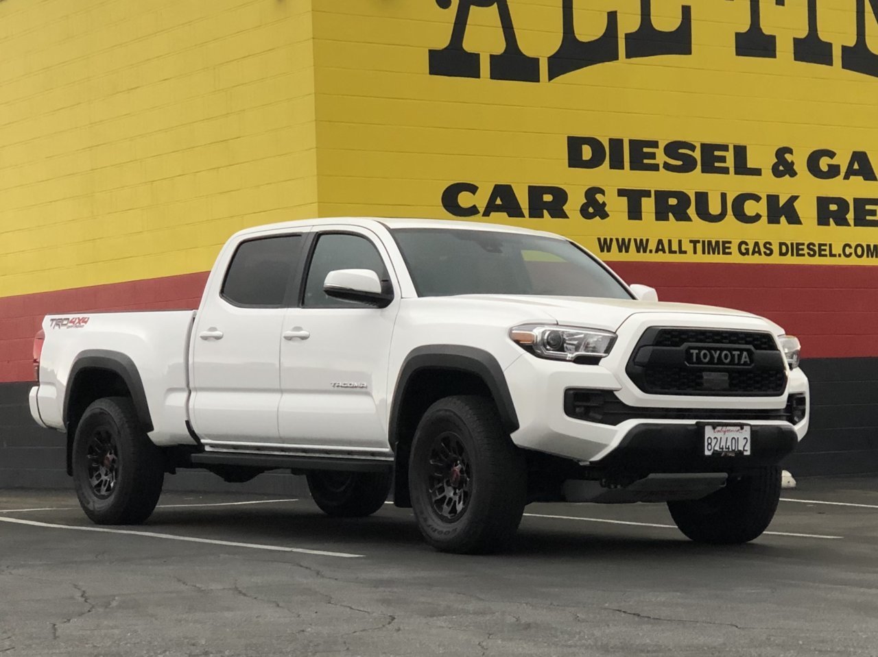 Pics of OEM Garnish in TRD Pro Grilles please... | Tacoma World