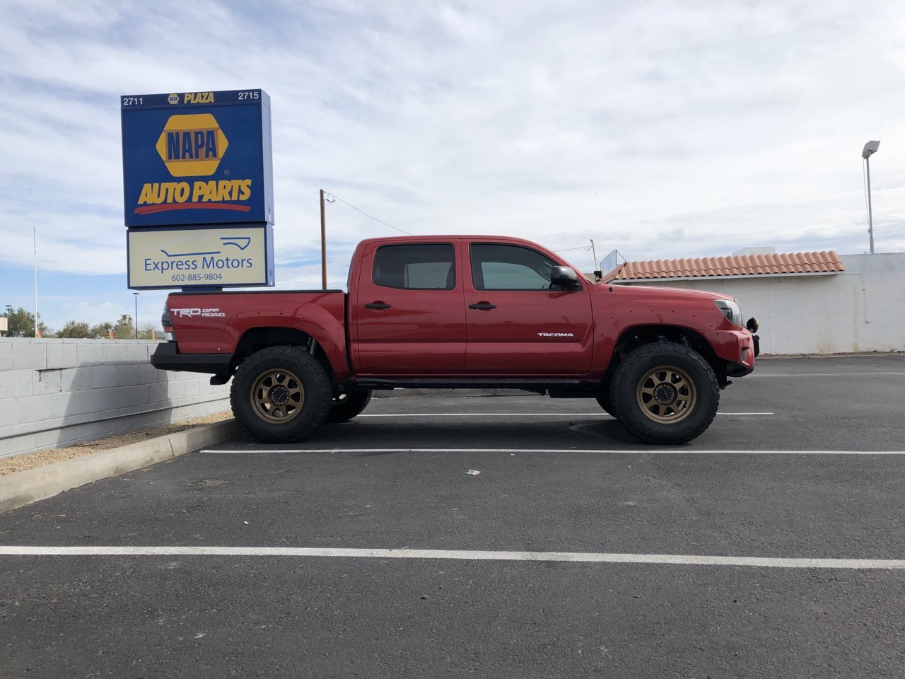 667811B1-3162-4E35-9AE8-2F1E828AB2AB.jpg