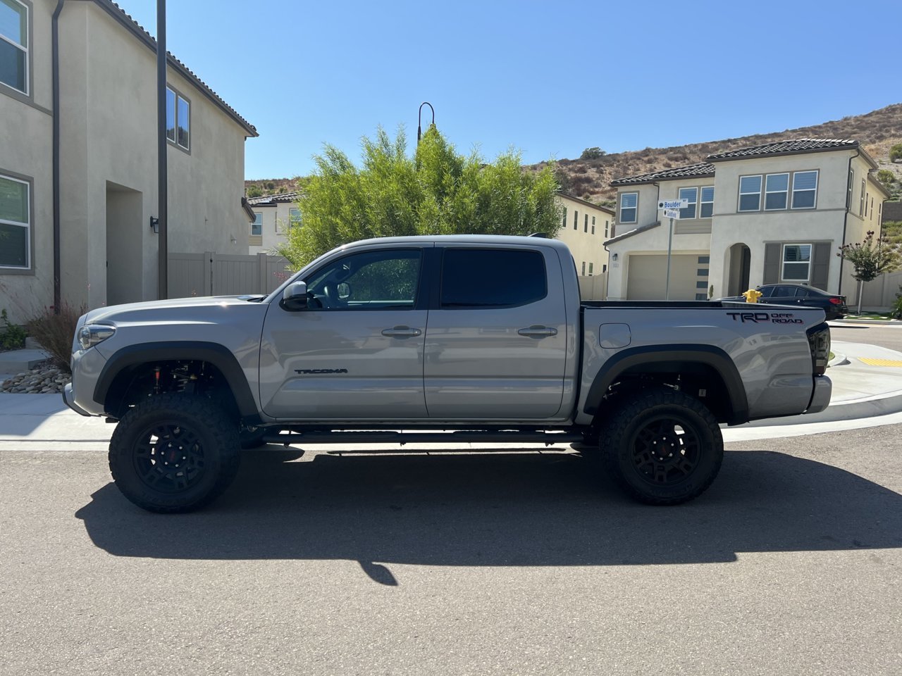 Toyota tacoma ac fan only works on high