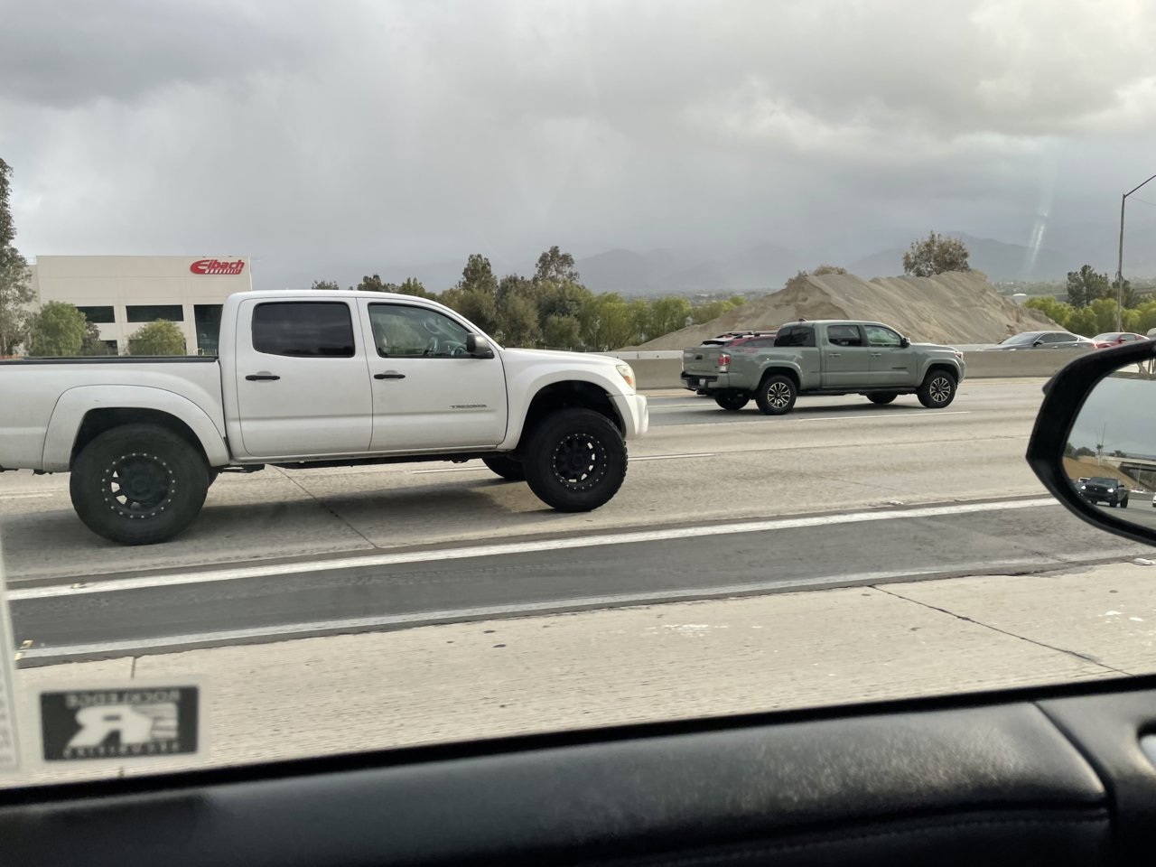 68E22693-D566-4C06-8BAB-DF2CC1C9C669.jpg