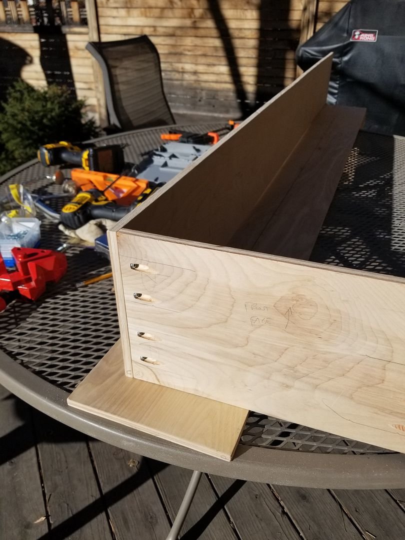 6_starting_drawer_build_glue_btm_153438c3082a6d4dc17a9bcc0b34207b5b97133f.jpg