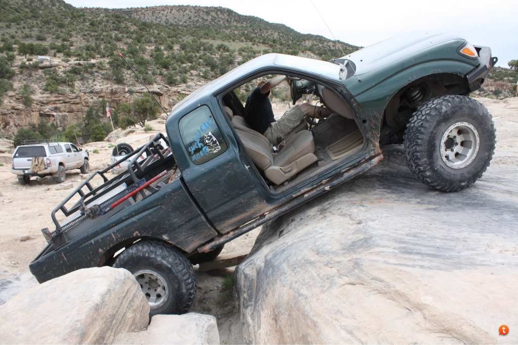 6a8ezuba_627f651cb763bd065dd6edd29d5a0a912e6f73cd.jpg