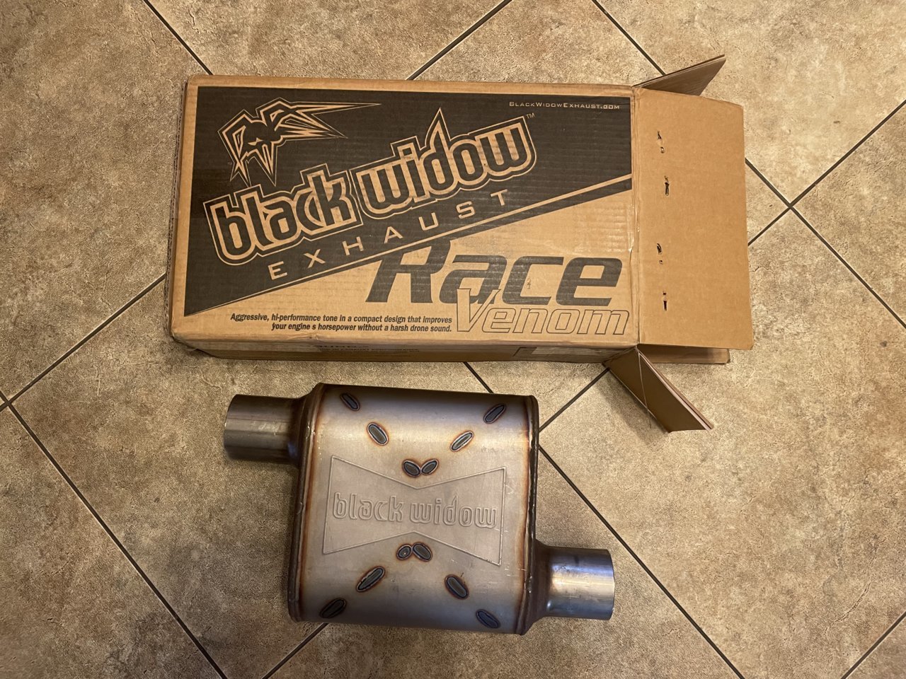 Black Widow Race Venom On First Gen Tacoma World 5030