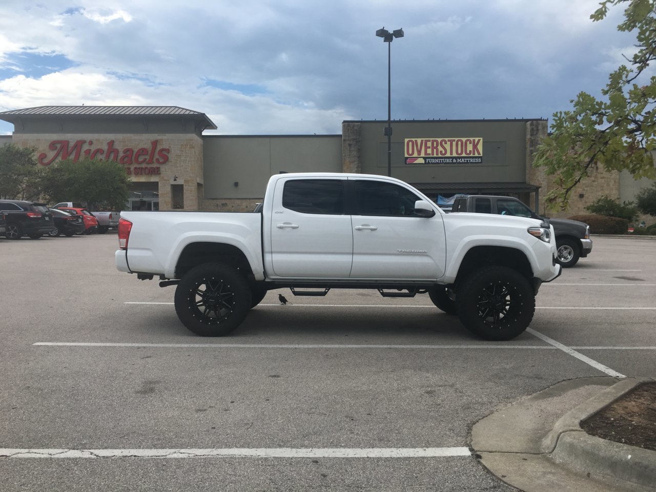 6C2E75FF-01D7-4DFF-94DD-1179BC5D4217.jpg