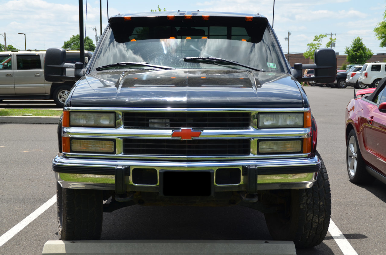 6thAnnualNativityOfOurLordCarShow 2078.jpg