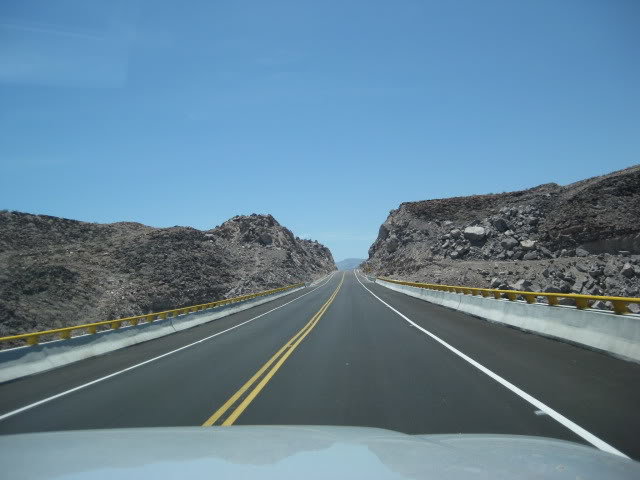7-18-10084_416b529e8fb64474b631402c7b6c1d39589e06f4.jpg