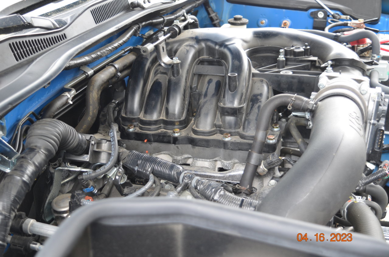 7- Manifold Spacer installed (2).jpg
