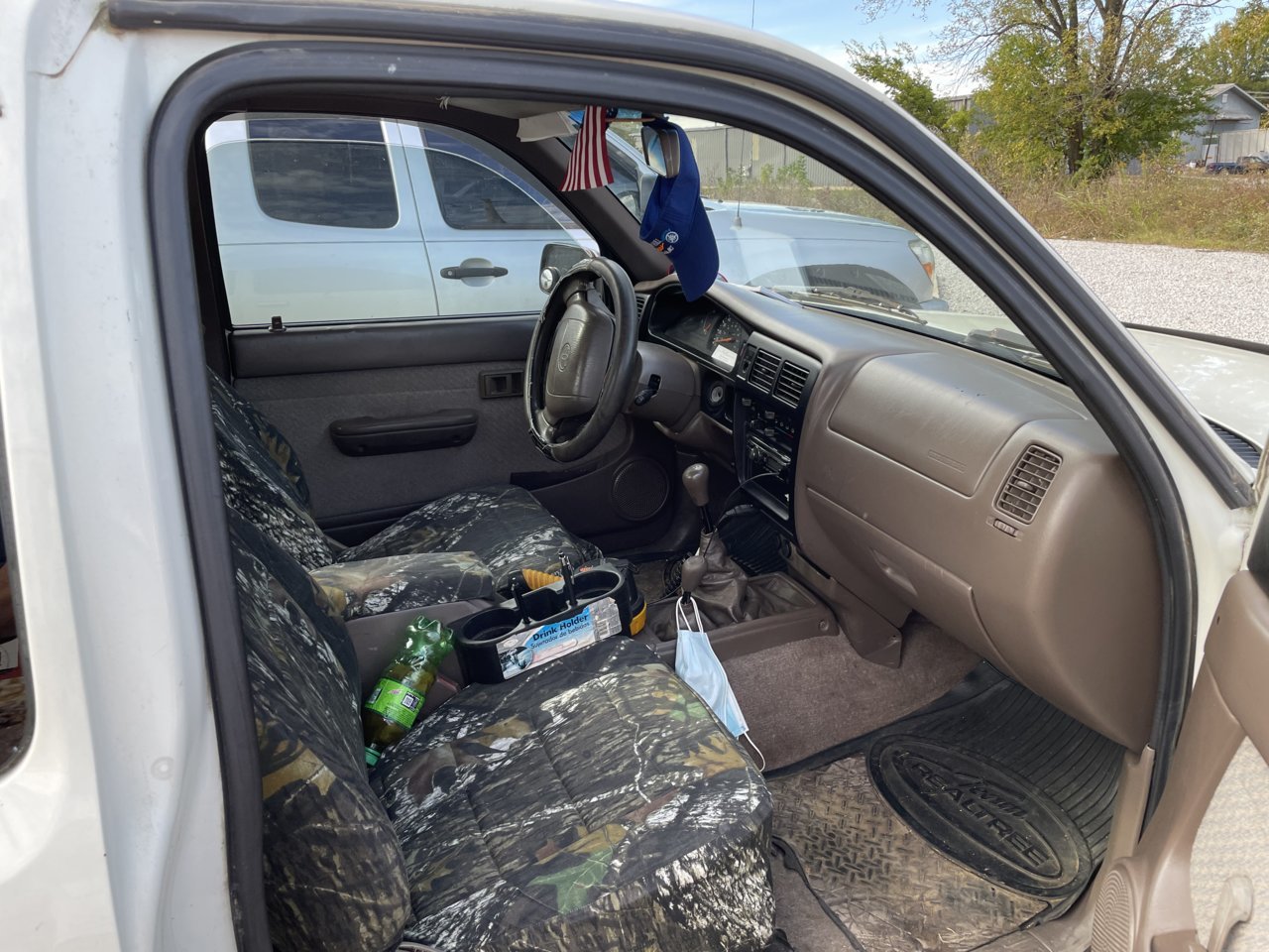 1997 toyota shop tacoma interior