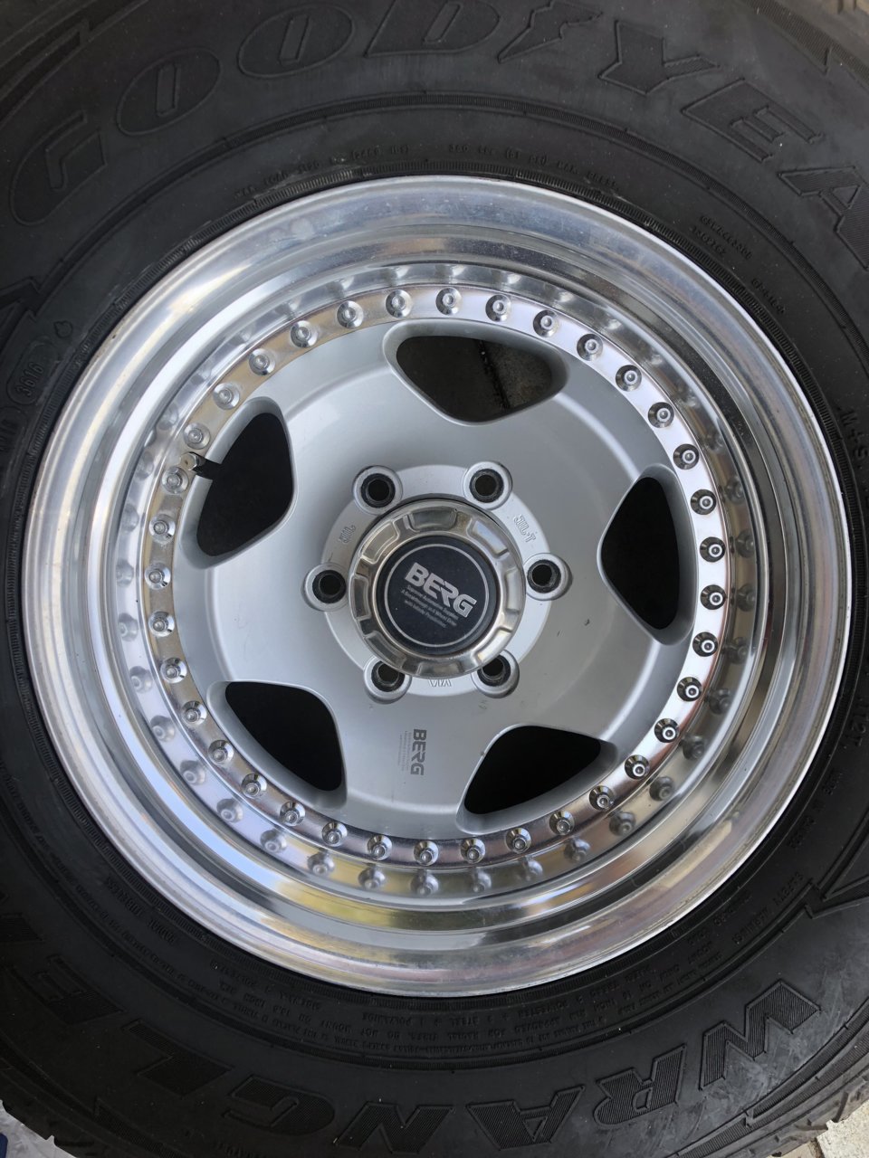 Aan het liegen Beschuldigingen Vernietigen Bridgestone Berg Wheel size 16x8 -13 offset Lug pattern 6x139.7 Tires not  included. $1000 obo | Tacoma World