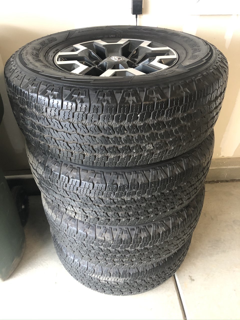 73BD5DAC-F57F-41D1-8830-81C9E7E637B3.jpg