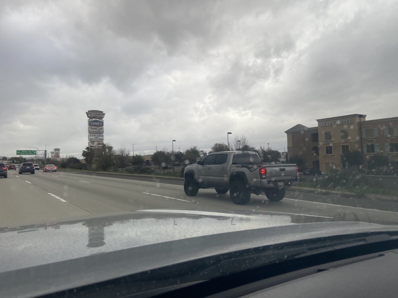 76BF6EFF-83B5-4768-B0F4-A38137A027F7.jpg