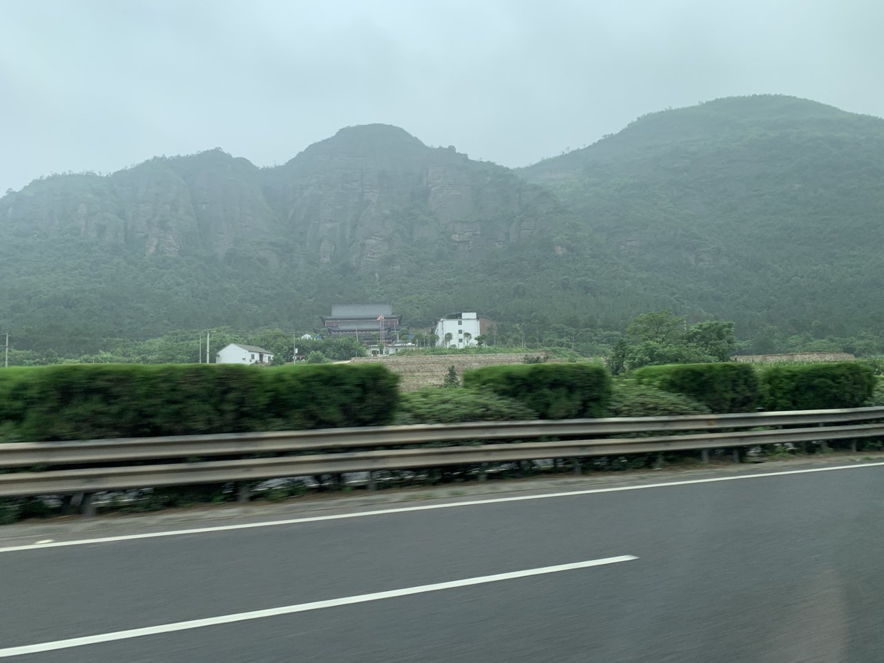 76F241A5-6F92-456F-850A-EC49BE9B41B1.jpg