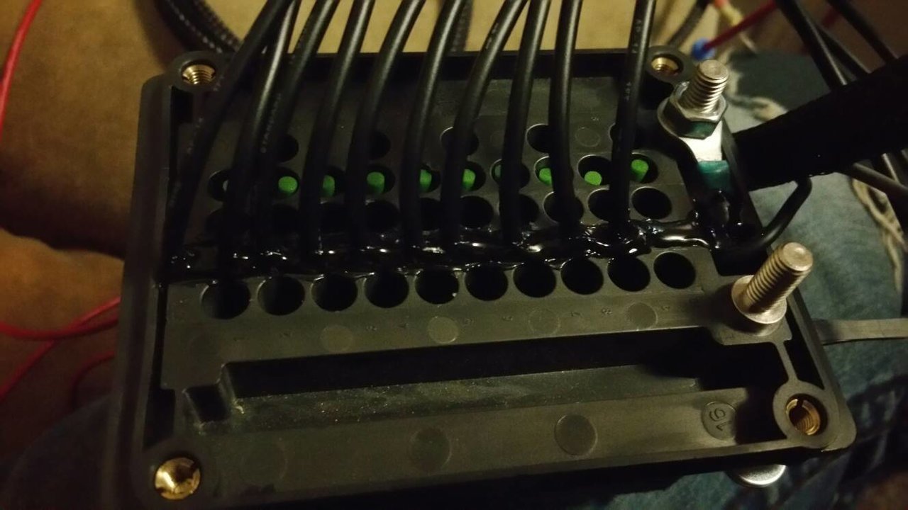79e568e4b1f4ad3c74c10c12c6e33569_f9ec5c9590e92efd17628995864763280656fdbf.jpg