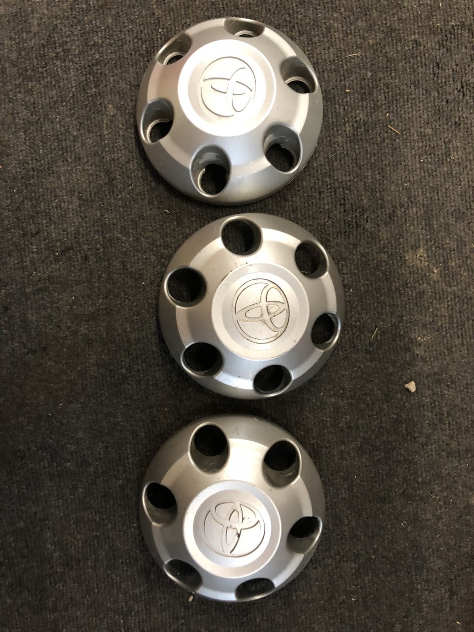 05-19 steel wheel center caps | Tacoma World