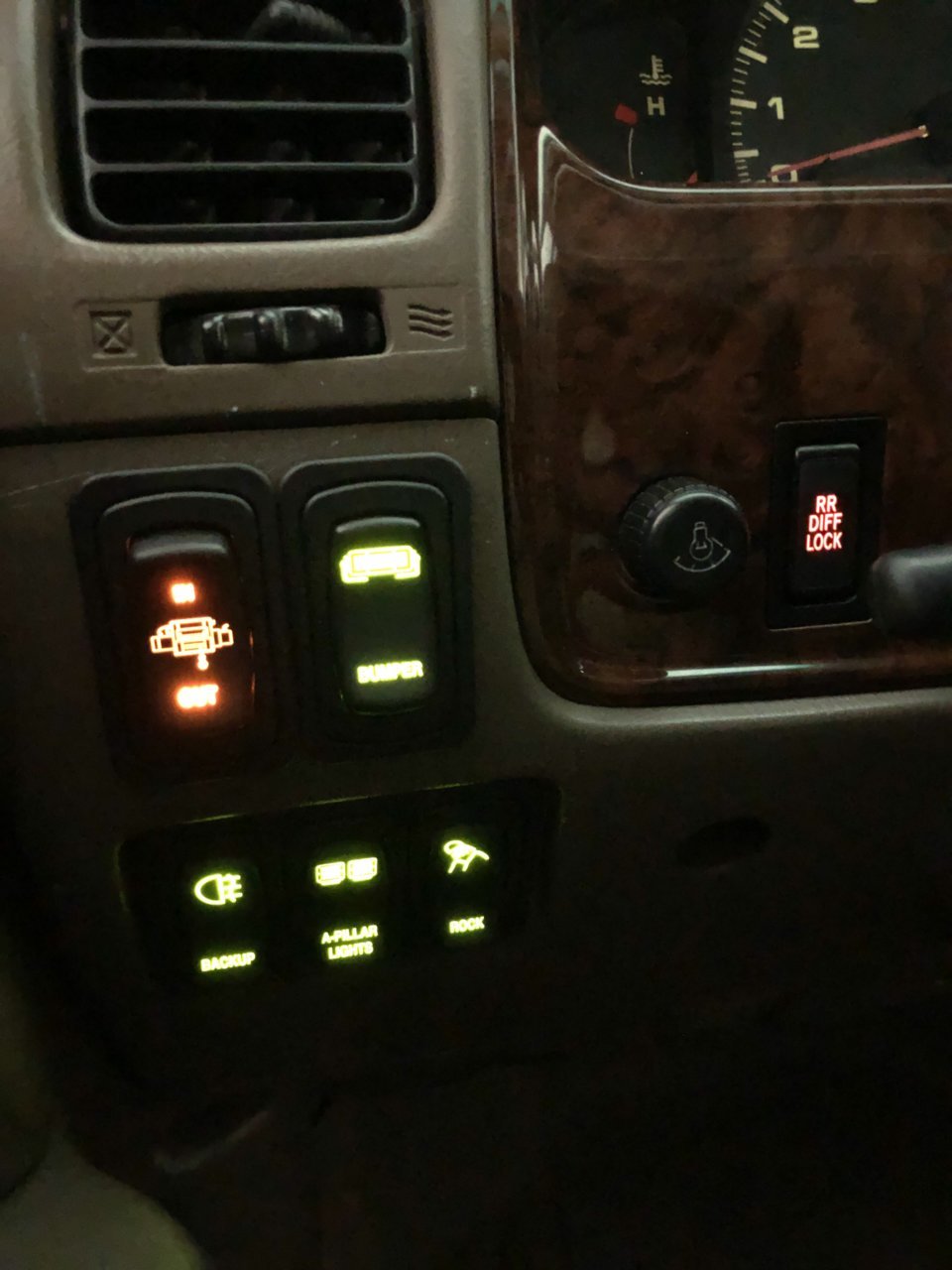 7CD910D1-AB52-4446-9839-7292AF942194.jpg