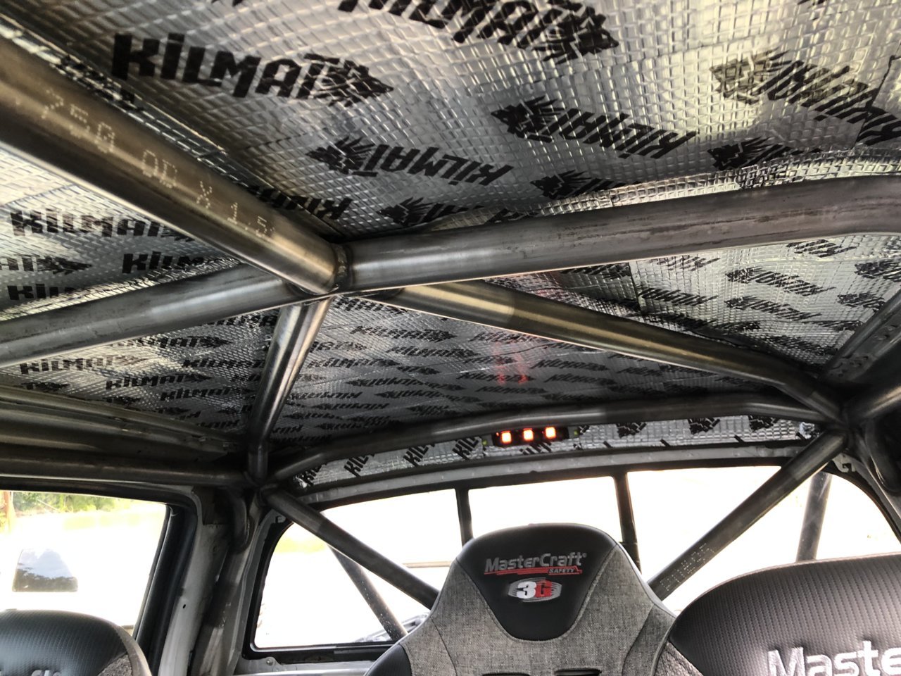 Daily Driver Long Travel PreRunner w/ "halfcage" World