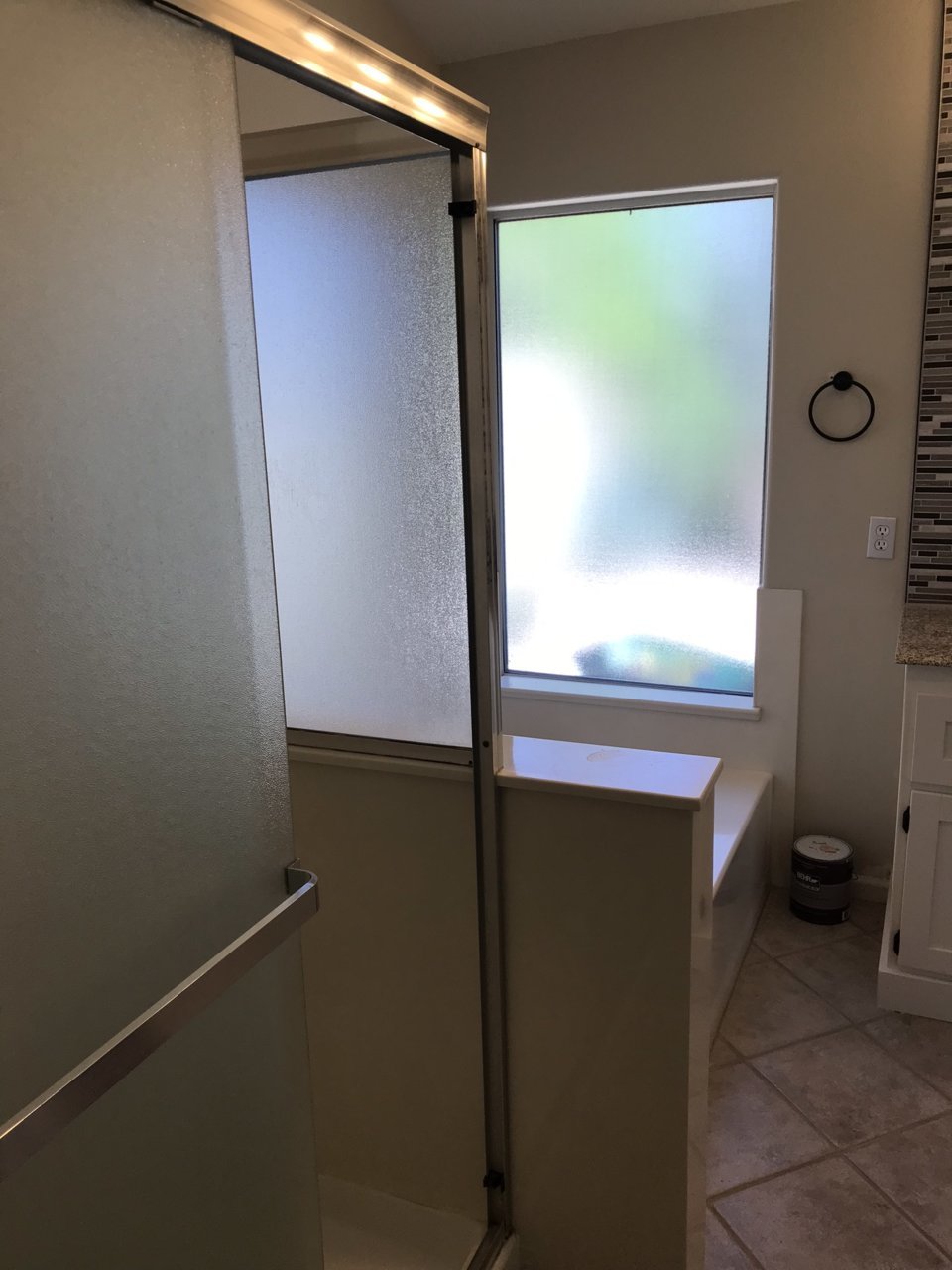 7FFB12E4-6AC8-4E74-8CA4-40365F588A10.jpg