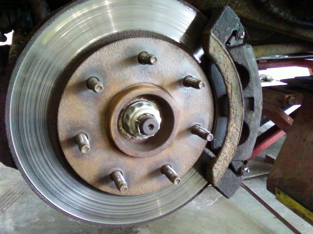 7lug.jpg