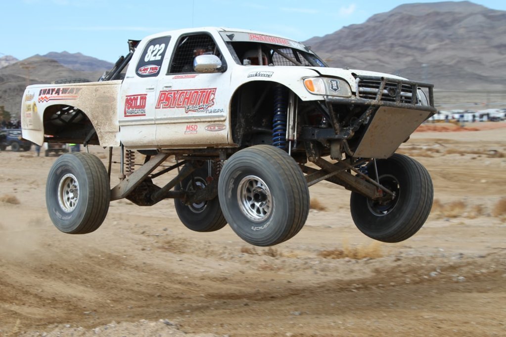 8-mikes-race-photo-i-beam-camber.jpg