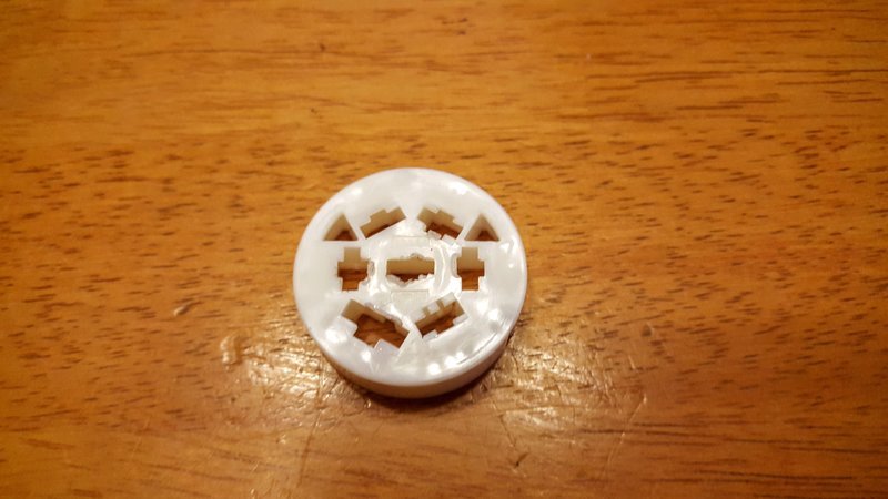 8 - White cap.jpg