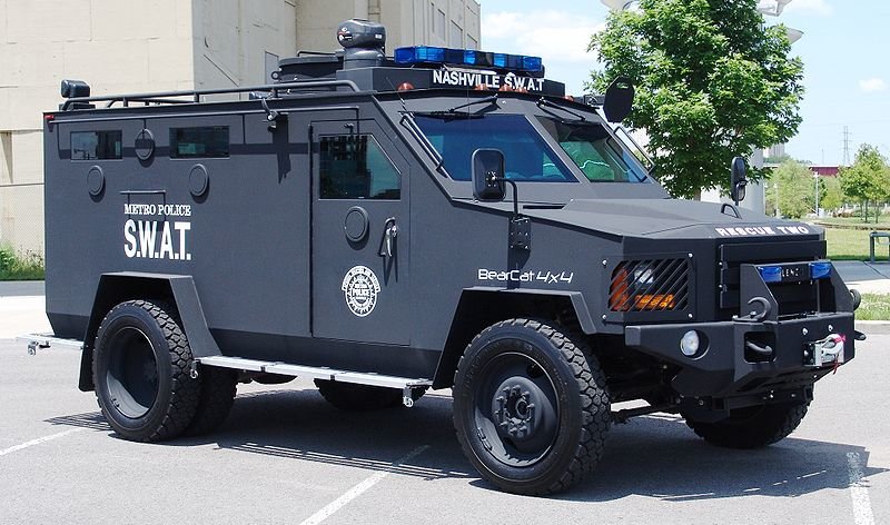 800px-Nash_Bearcat.jpg