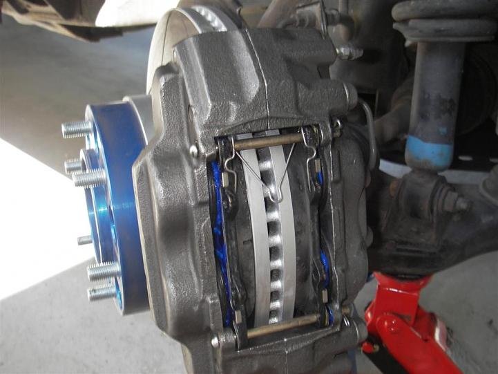 83450d1280435330-tundra-brake-upgrade-ra_a8b9cc6892563fff18ce007da5383f79a651bcaf.jpg