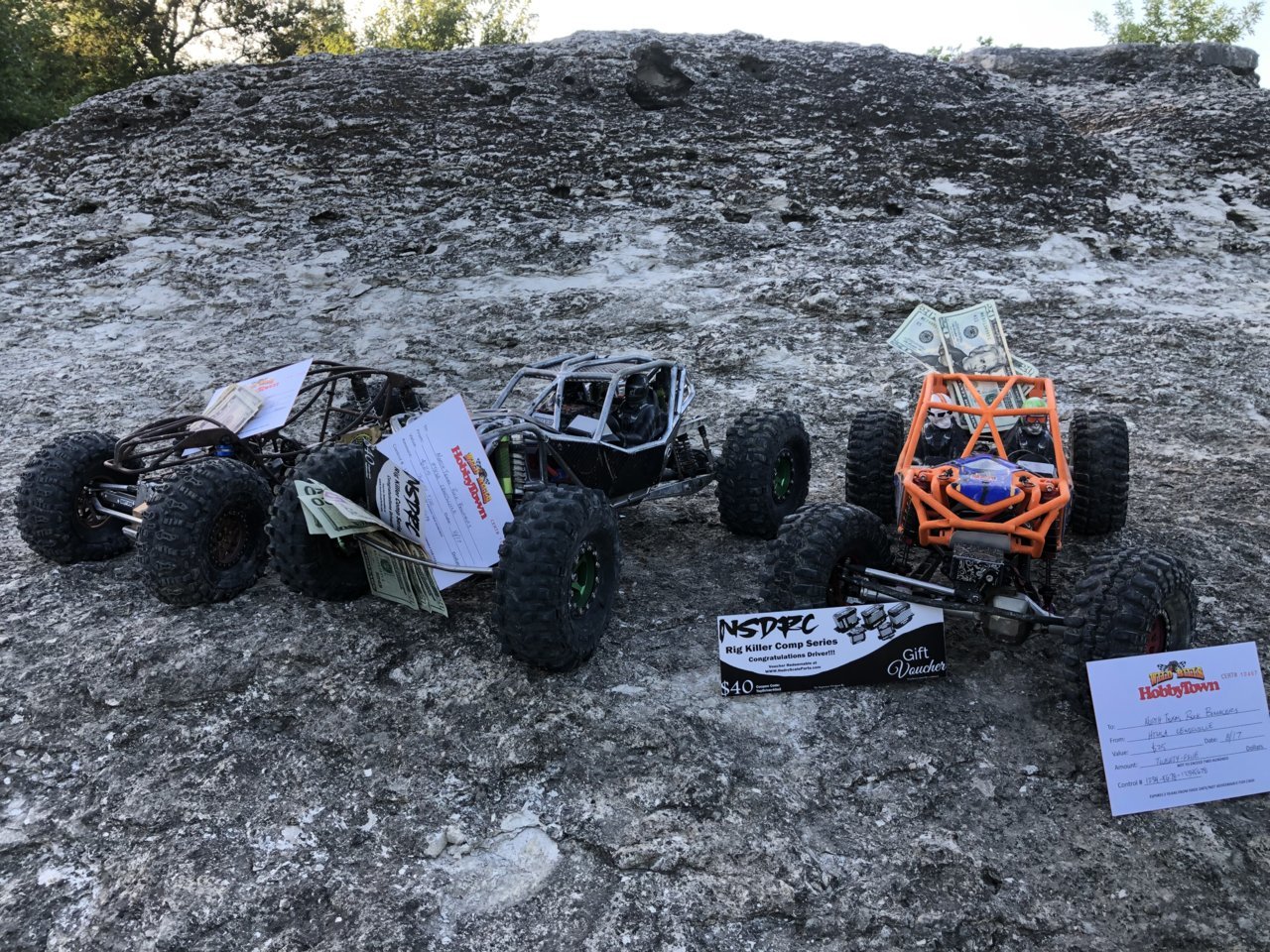 83498851-DAD2-4BF3-BFA7-0B286713FC52.jpg