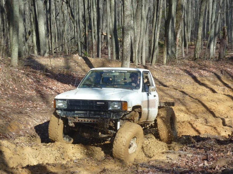 85 toyota.jpg