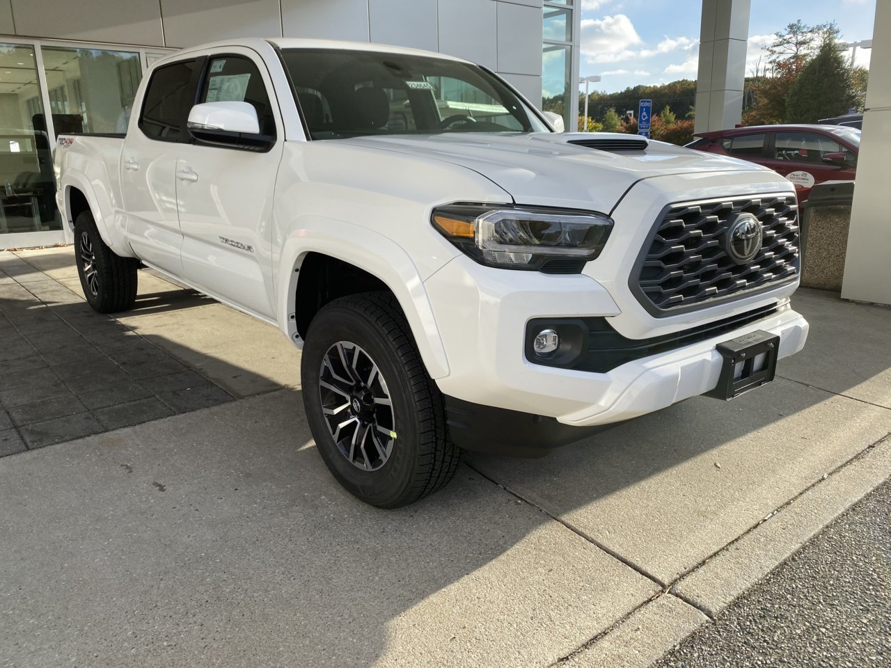 2020 Tacoma DCLB TRD Sport 4x4 Super White - 3rd Builds a Charm ...