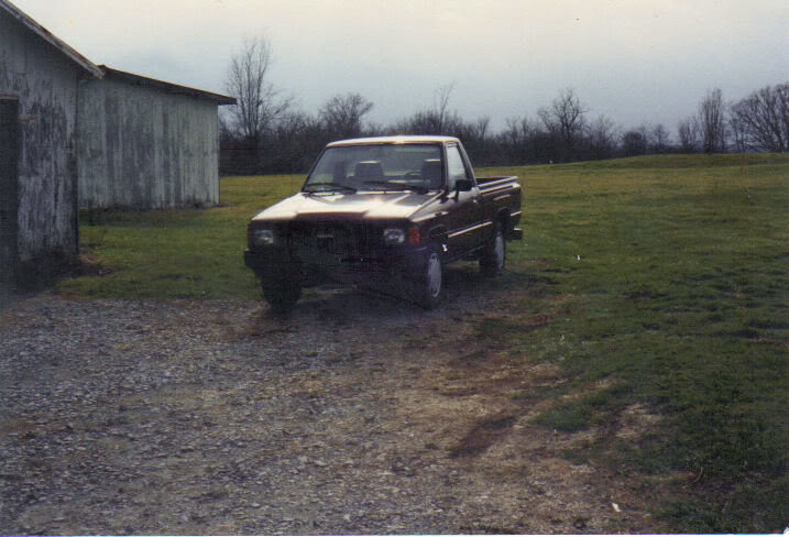85toyotatruck_a616f7dc542f5f05ccba6fa6b7368a59620b3c08.jpg