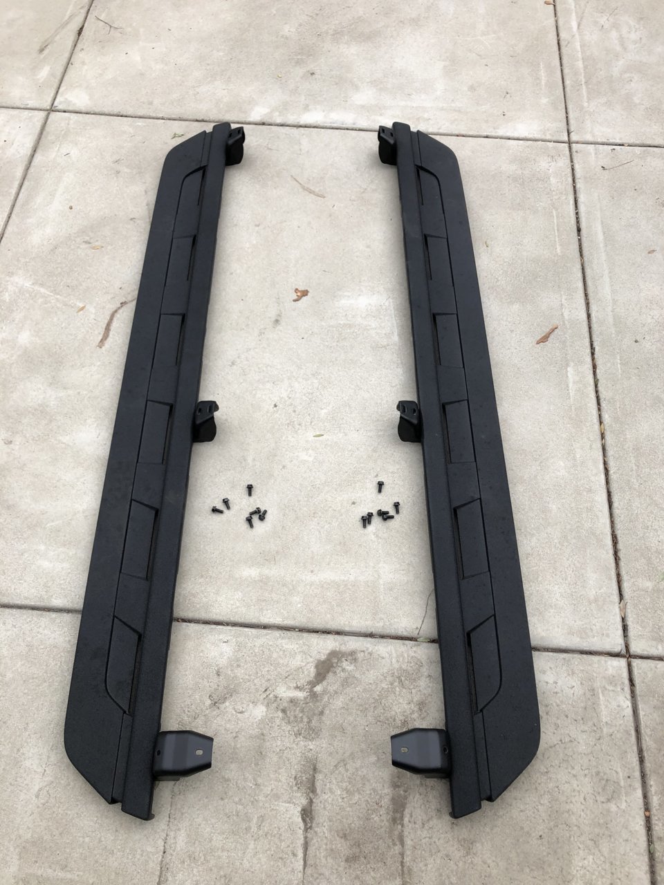 SOLD 2019 black aluminum running boards | Tacoma World