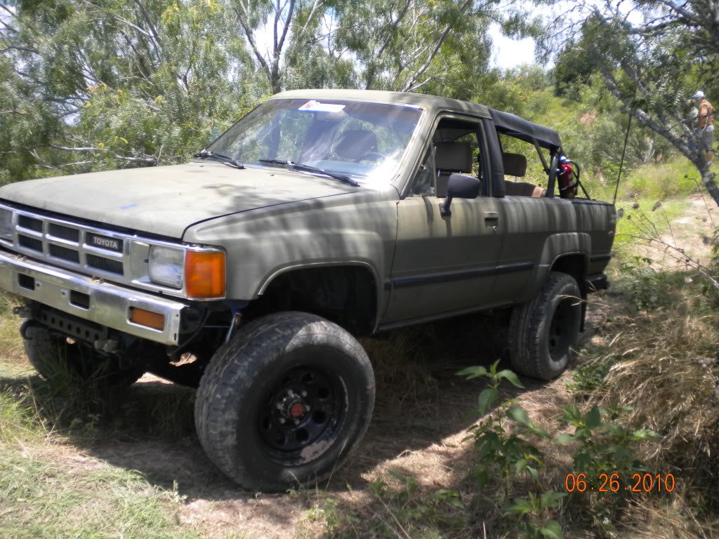 864runner233_fb5dd37f9c5a35c8d478a270b36c05afaced297d.jpg